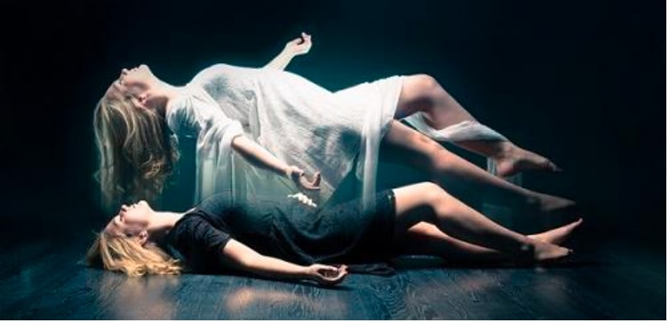 nằm mơ thấy người chết sống lại đánh số gì?